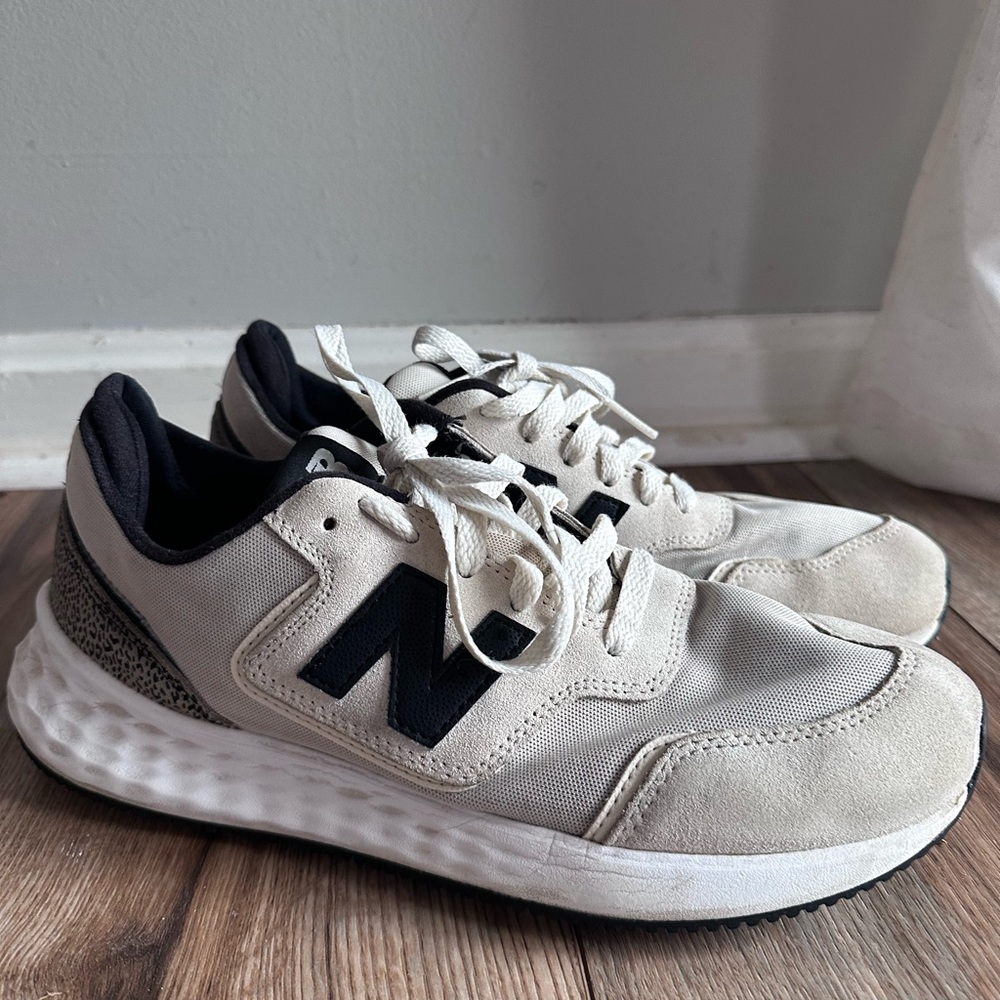 New Balance Women’s Beige and Black Sneakers